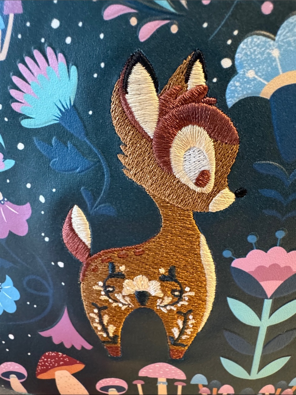 Like new! Loungefly Disney Bambi Folk Mini Backpack - BoxLunch Exclusive - Picture 5 of 12